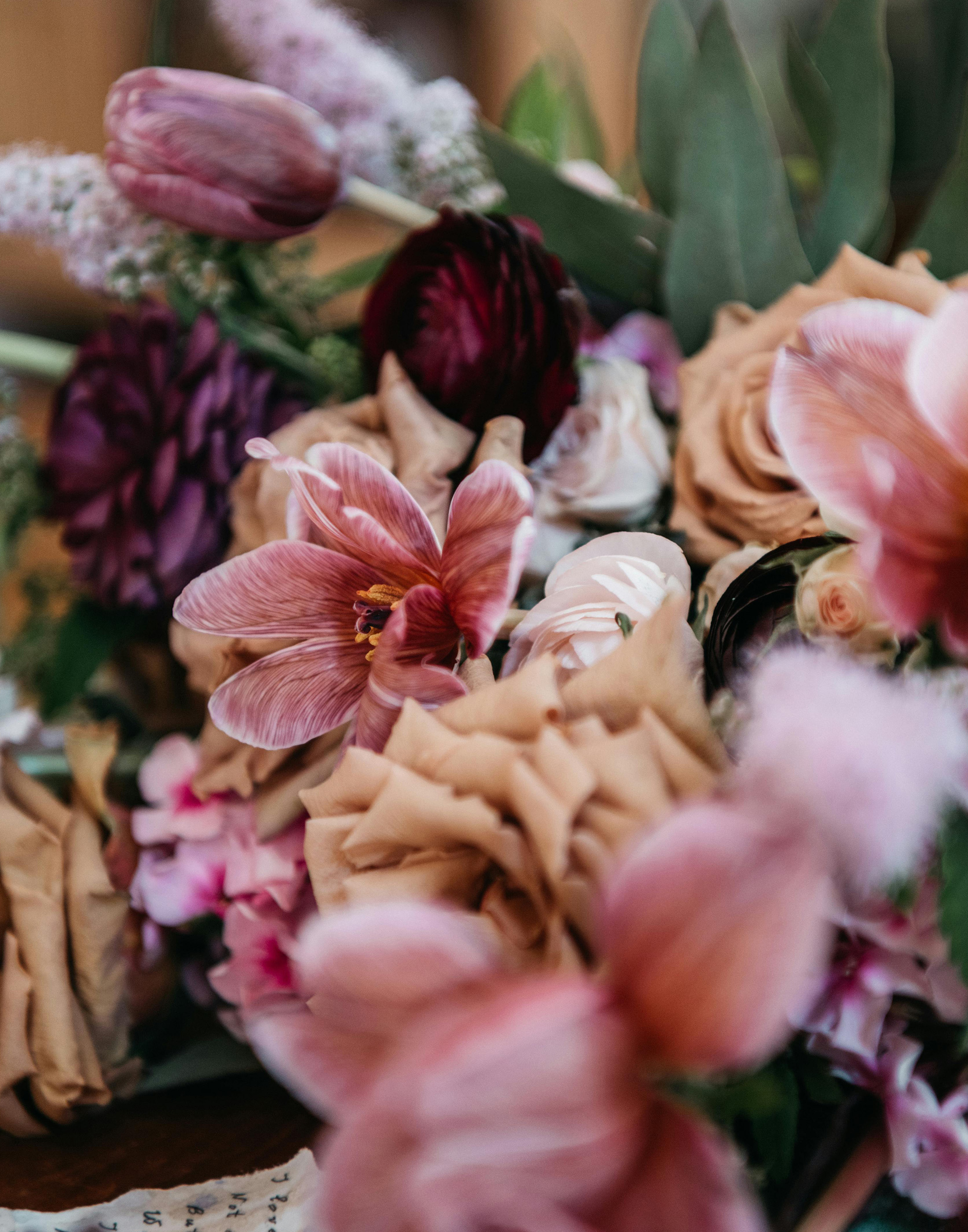 LILY FLOWERS